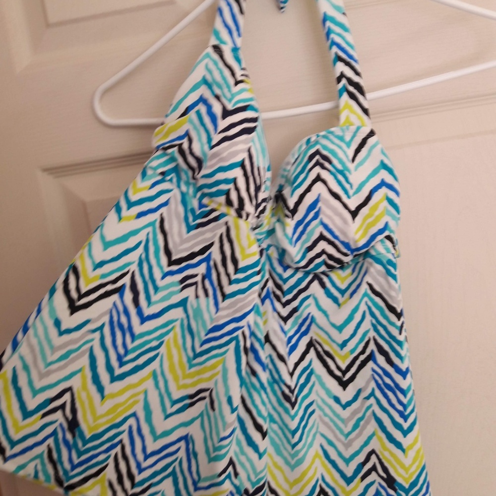 Tankini Tops - Picture 2 of 3